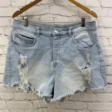 Rue 21 Rue 21 Denim Bootie Shorts Womens Sz 16 Li… - image 1