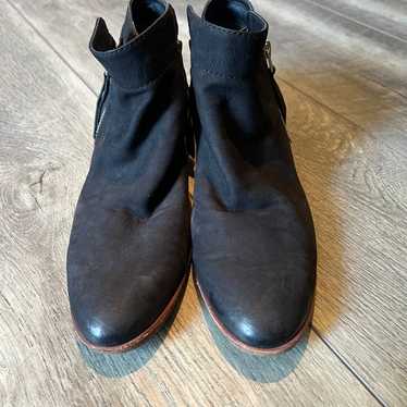 Sam Edelman black suede booties