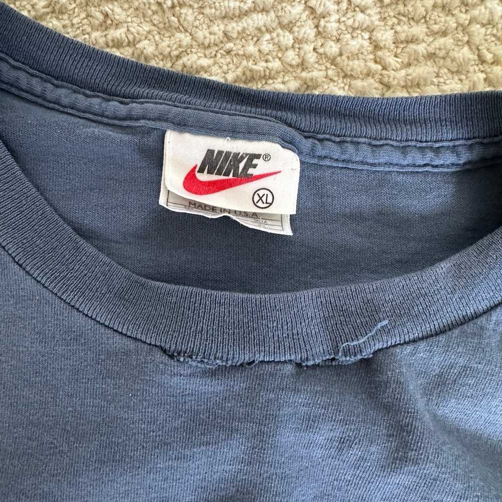 Nike men’s vintage T-shirt - image 4