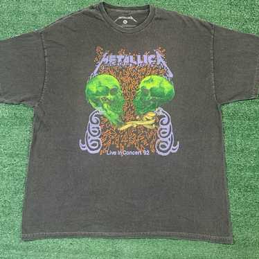 Metallica Live In Concert Tour ‘92 T-shirt Sz XL - image 1