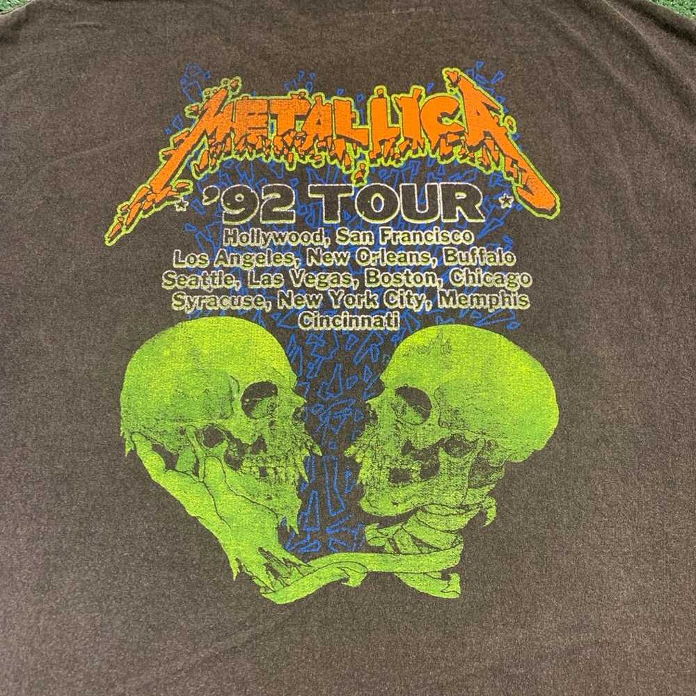 Metallica Live In Concert Tour ‘92 T-shirt Sz XL - image 3