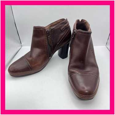 Clarks Artisan - leather shoes, boots, booties.