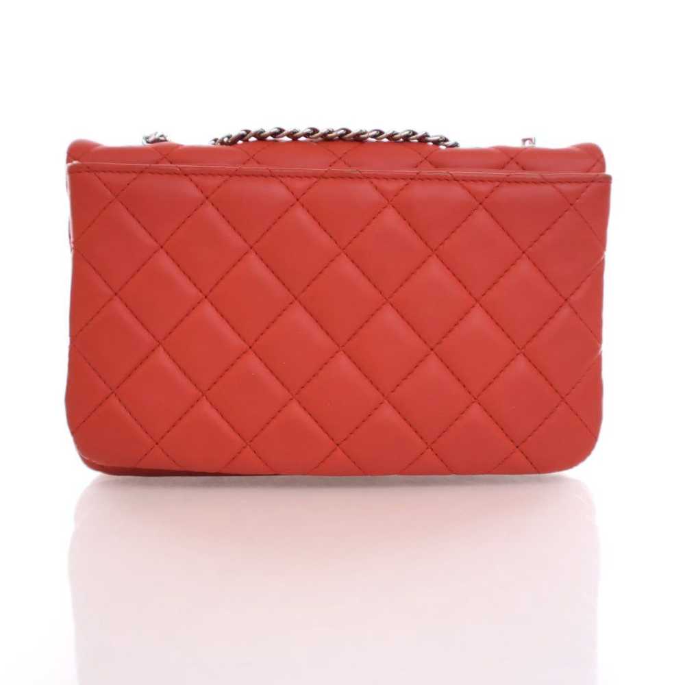 Chanel Chanel Seasonal Flap Red Lambskin - image 11