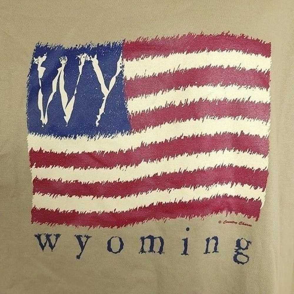 Wyoming T Shirt Vintage 90s Y2K American Flag Pat… - image 2