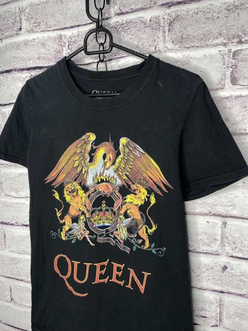 Band Tees × Queen Tour Tee × Tee MENS Queen fredd… - image 2