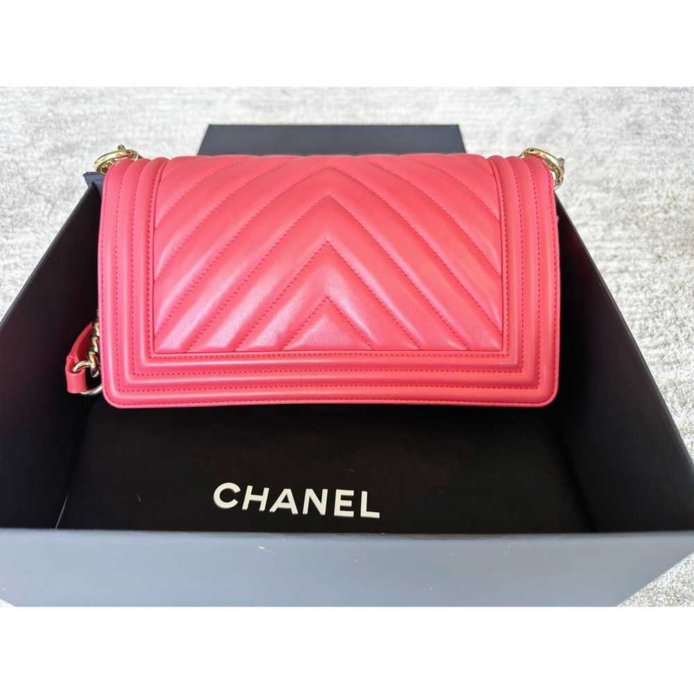 Chanel Boy leather crossbody bag - image 5