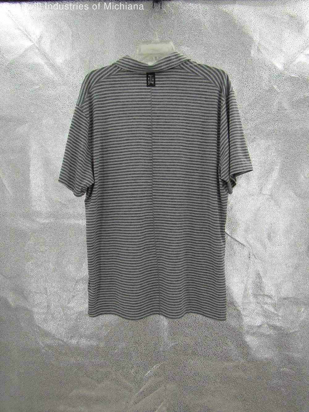 Men's Nike Shirt Size L - image 2