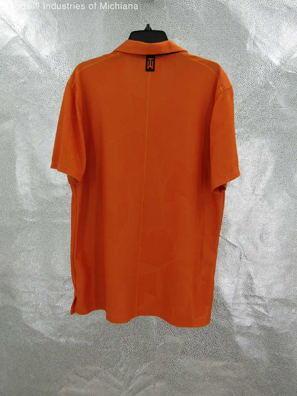 Men's Nike Shirt Size L - image 2