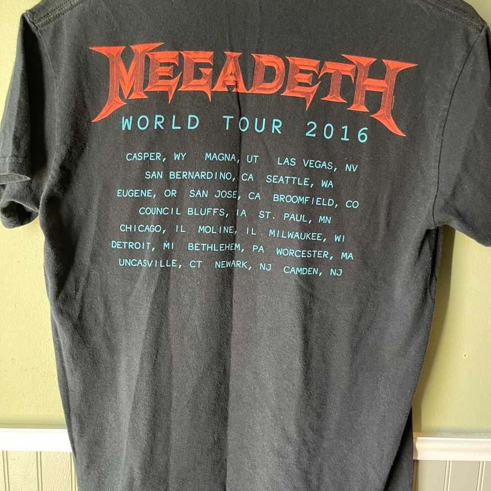 megadeth tour shirt men’s size small - image 2