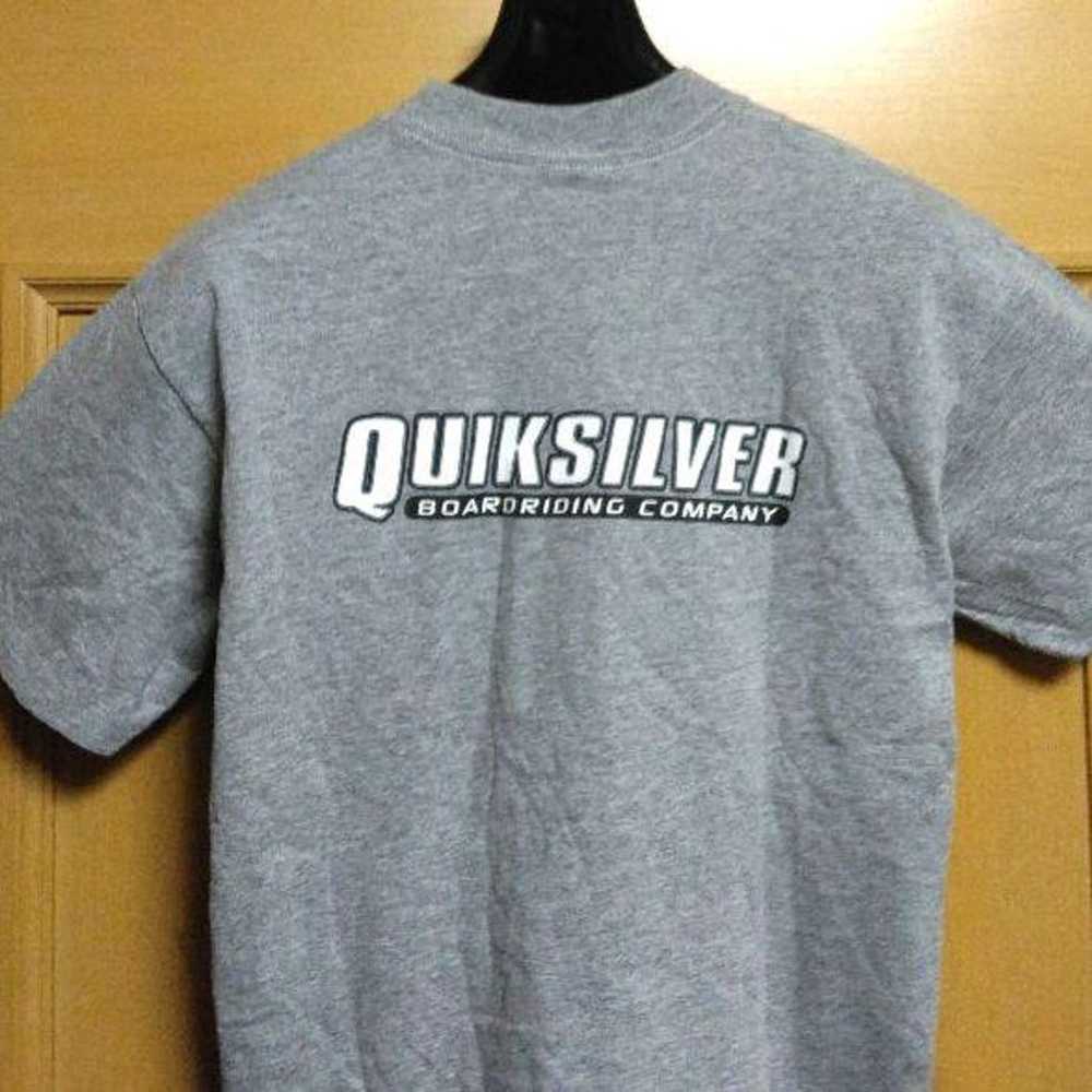 USA-made Vintage Quiksilver Old Surf T-shirt from… - image 10