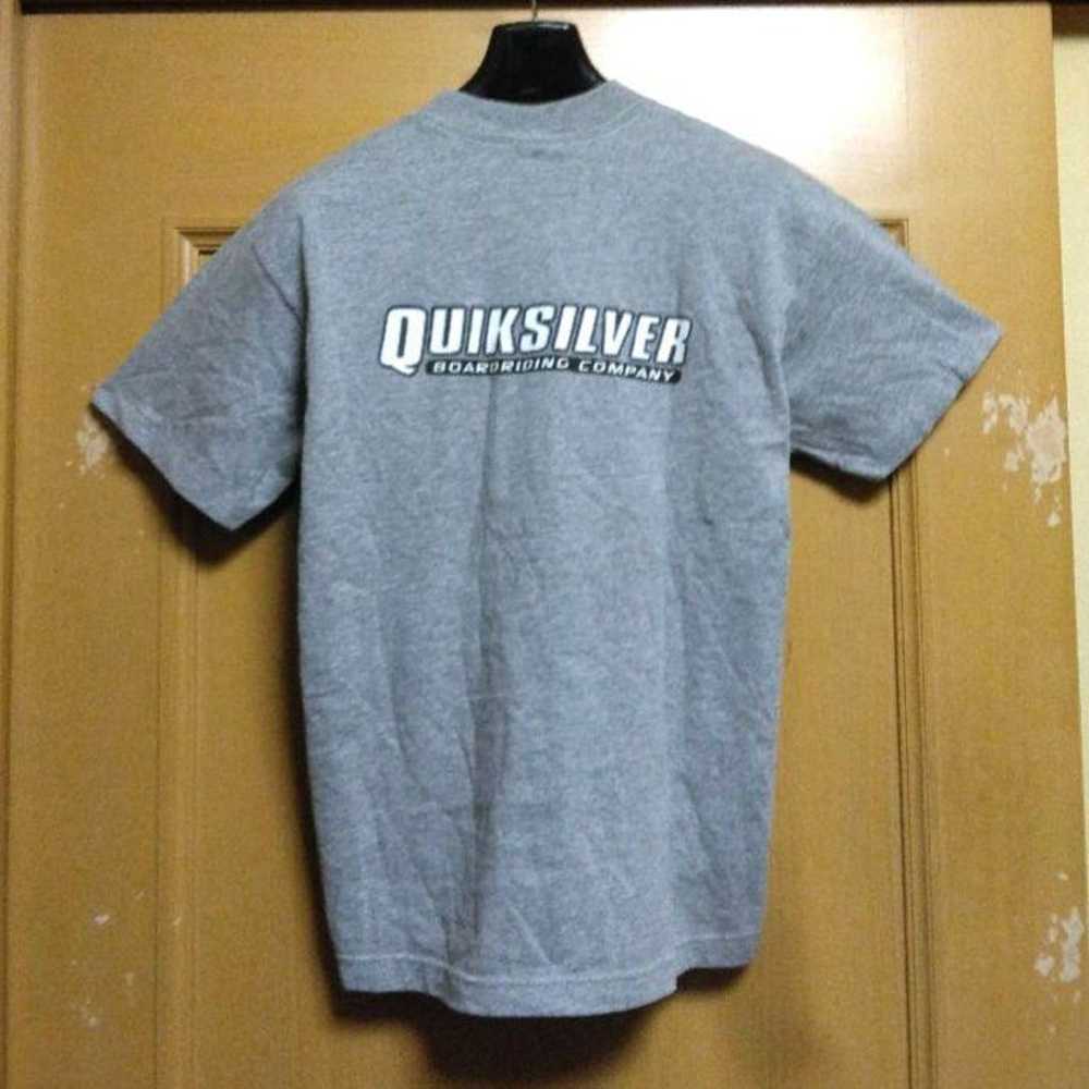 USA-made Vintage Quiksilver Old Surf T-shirt from… - image 2