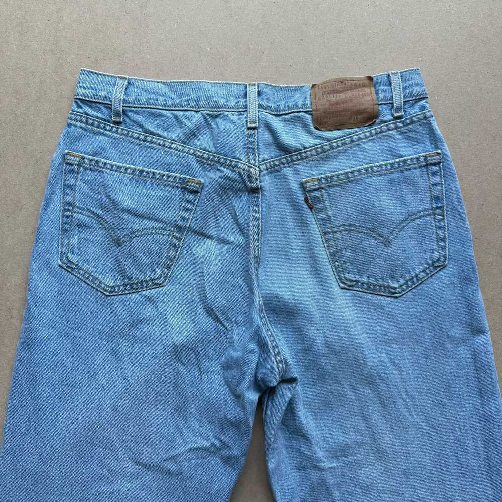 Levi's Vintage 80s 90s Lightwash Levis 550 35x31.… - image 2