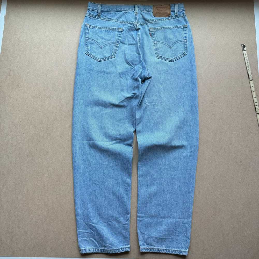 Levi's Vintage 80s 90s Lightwash Levis 550 35x31.… - image 8