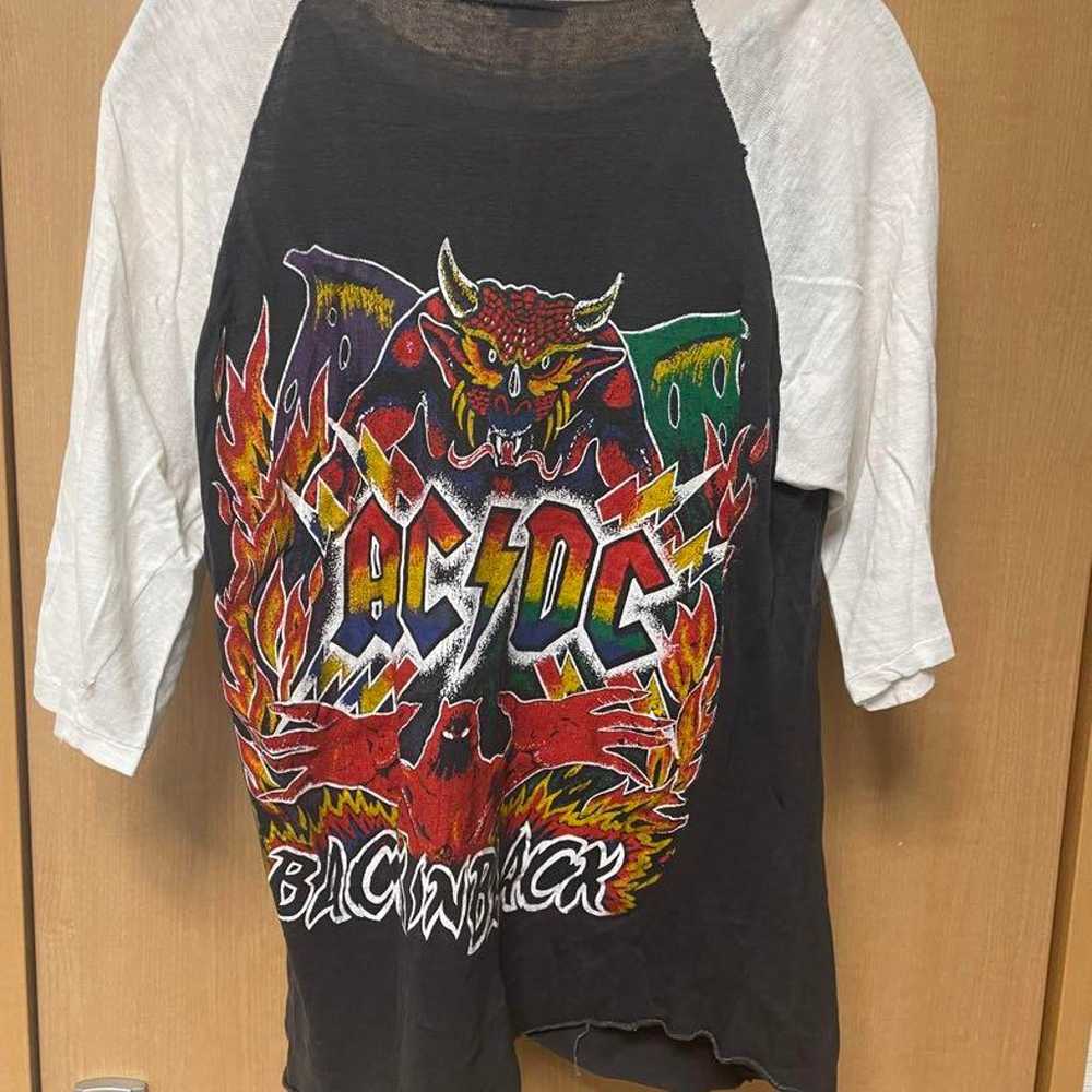 Rare 80s AC/DC Vintage T-shirt "Back in Black" - image 2