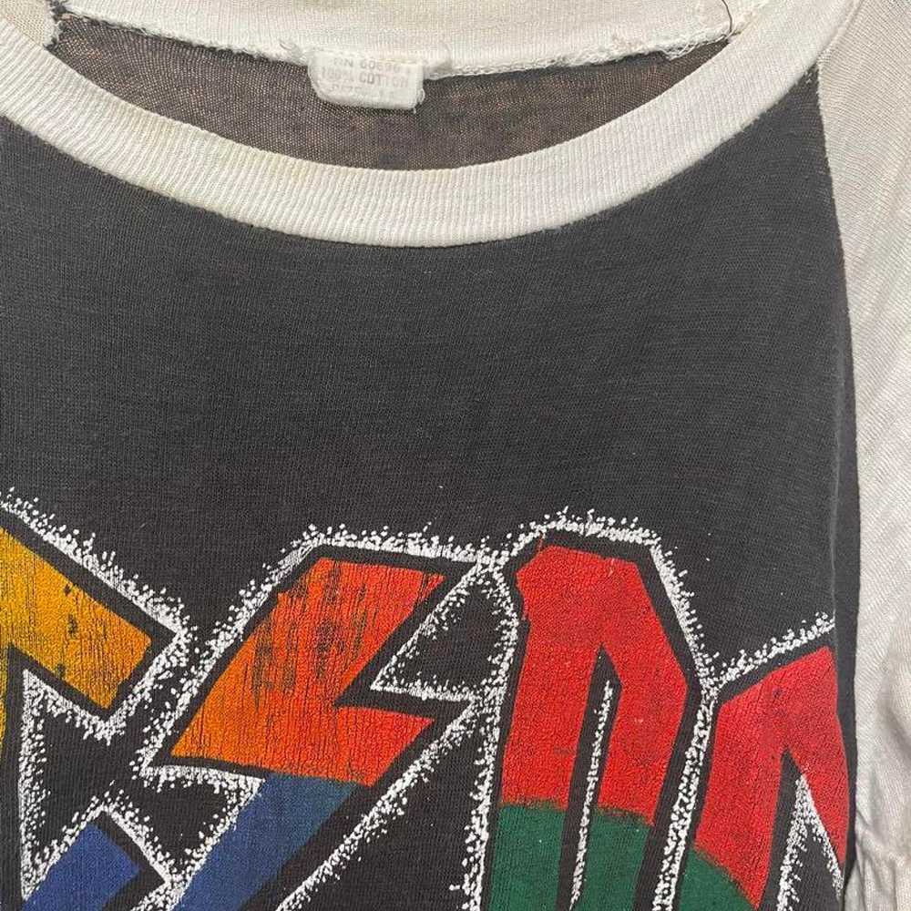 Rare 80s AC/DC Vintage T-shirt "Back in Black" - image 3