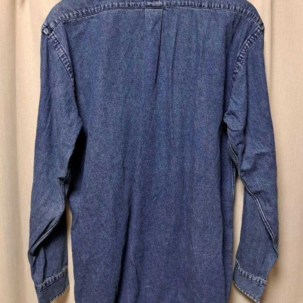 90s Ralph Lauren long-sleeve denim shirt with one… - image 2