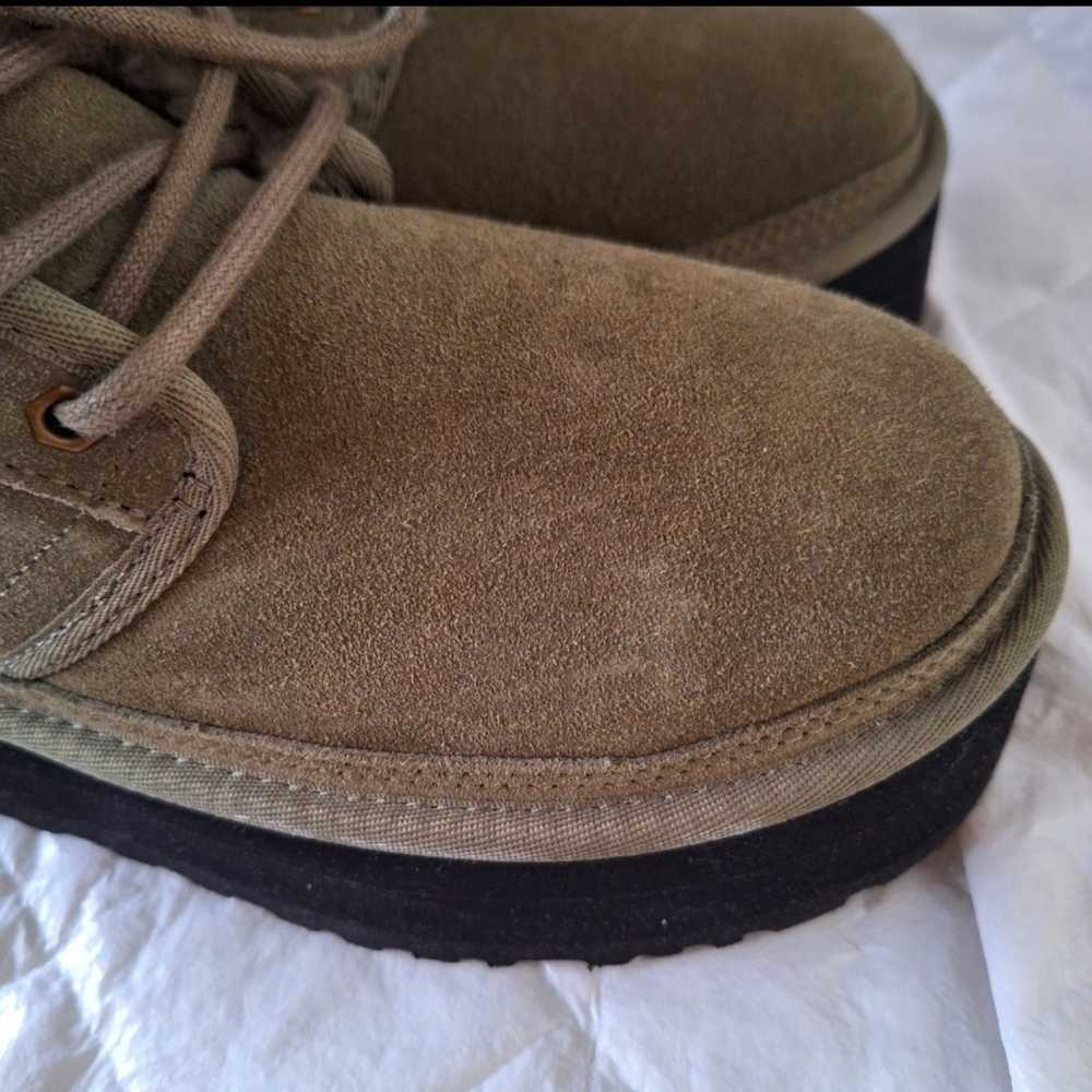 Platform UGG olive green size 8 women's - image 3