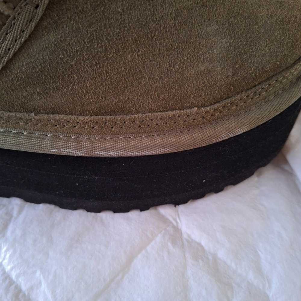 Platform UGG olive green size 8 women's - image 5