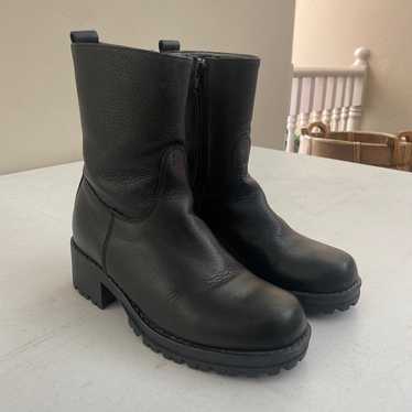 Black Santana Canada Boots