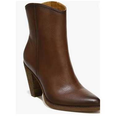 ZODIAC Women's, Darrah Boot Size 7 Cognac Brown Le