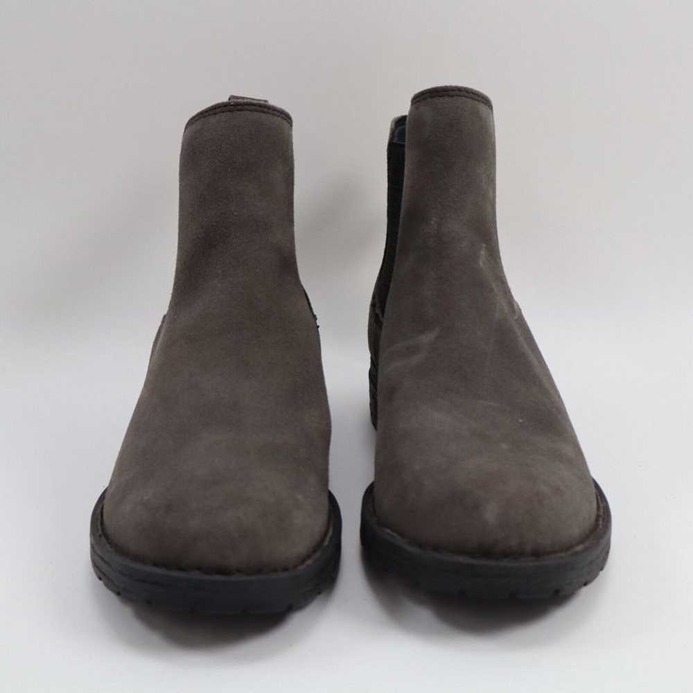 Born Womens Cove Chelsea Waterproof Boots DK Gray… - image 4