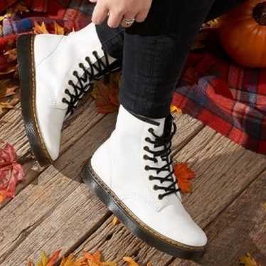 NEW Womens Size 10 Unisex Mens 9 Dr Martens White… - image 1