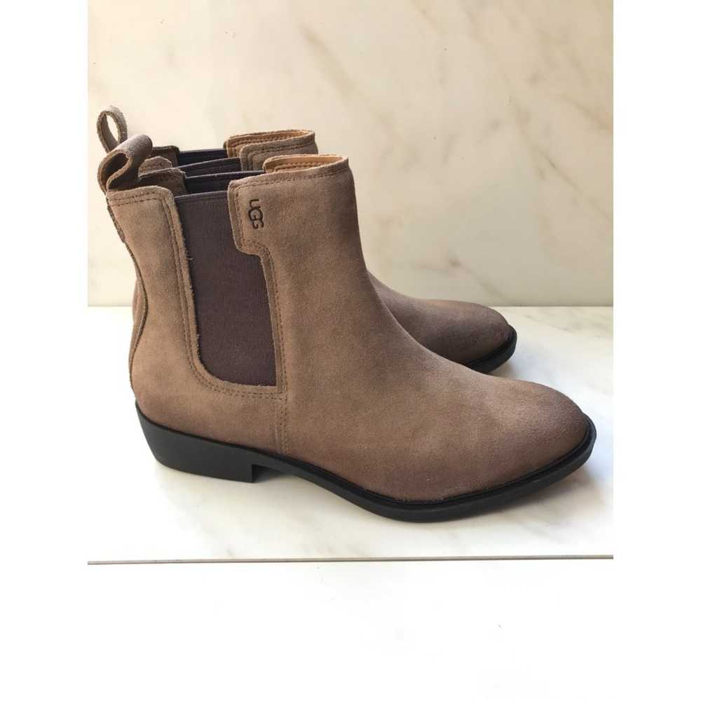 $150 UGG Emmeth Boot, Coffee Grounds, Size 10 - image 1