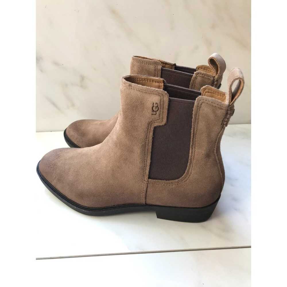 $150 UGG Emmeth Boot, Coffee Grounds, Size 10 - image 2