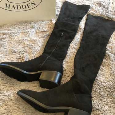 NEVER USED Steve Madden Gabriana boots