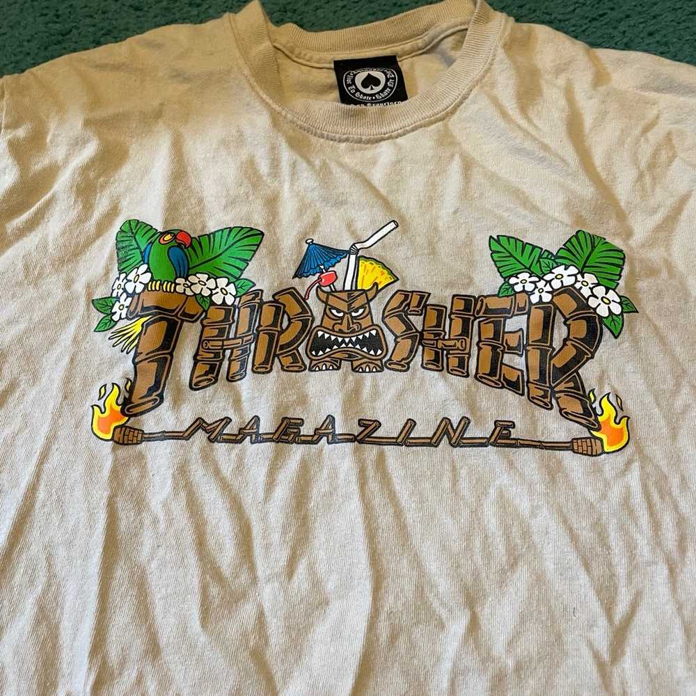 Thrasher Cream/Tan T-shirt Men Size Medium - image 2