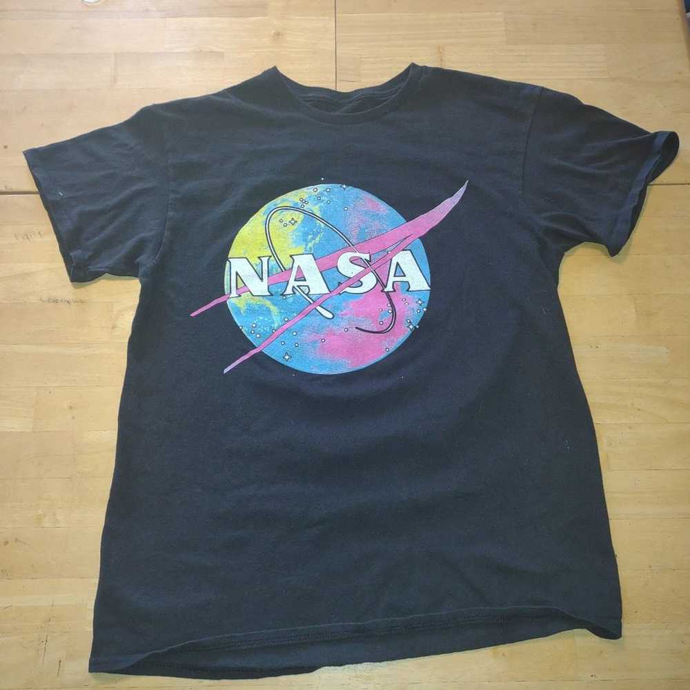 Vintage 1996 Young & Wild NASA T-Shirt - Men's Me… - image 1