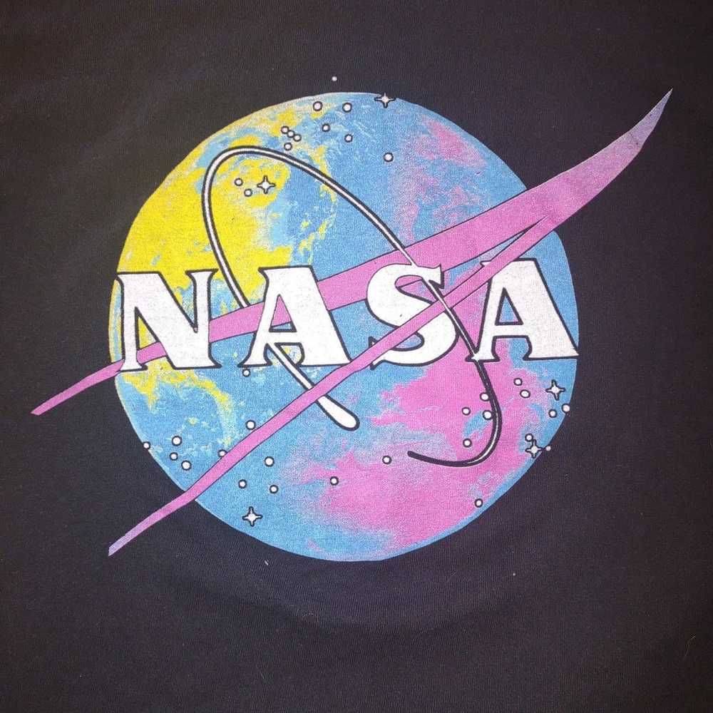 Vintage 1996 Young & Wild NASA T-Shirt - Men's Me… - image 2