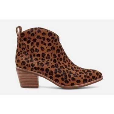 UGG Kingsburg Leopard Print Ankle Boot Size 9