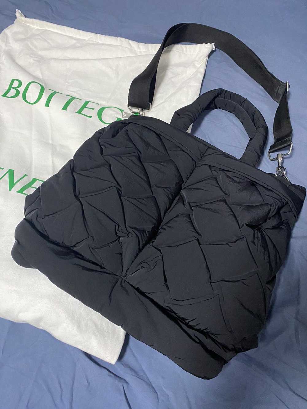 Bottega Veneta Black nylon puffy padded quilted t… - image 3