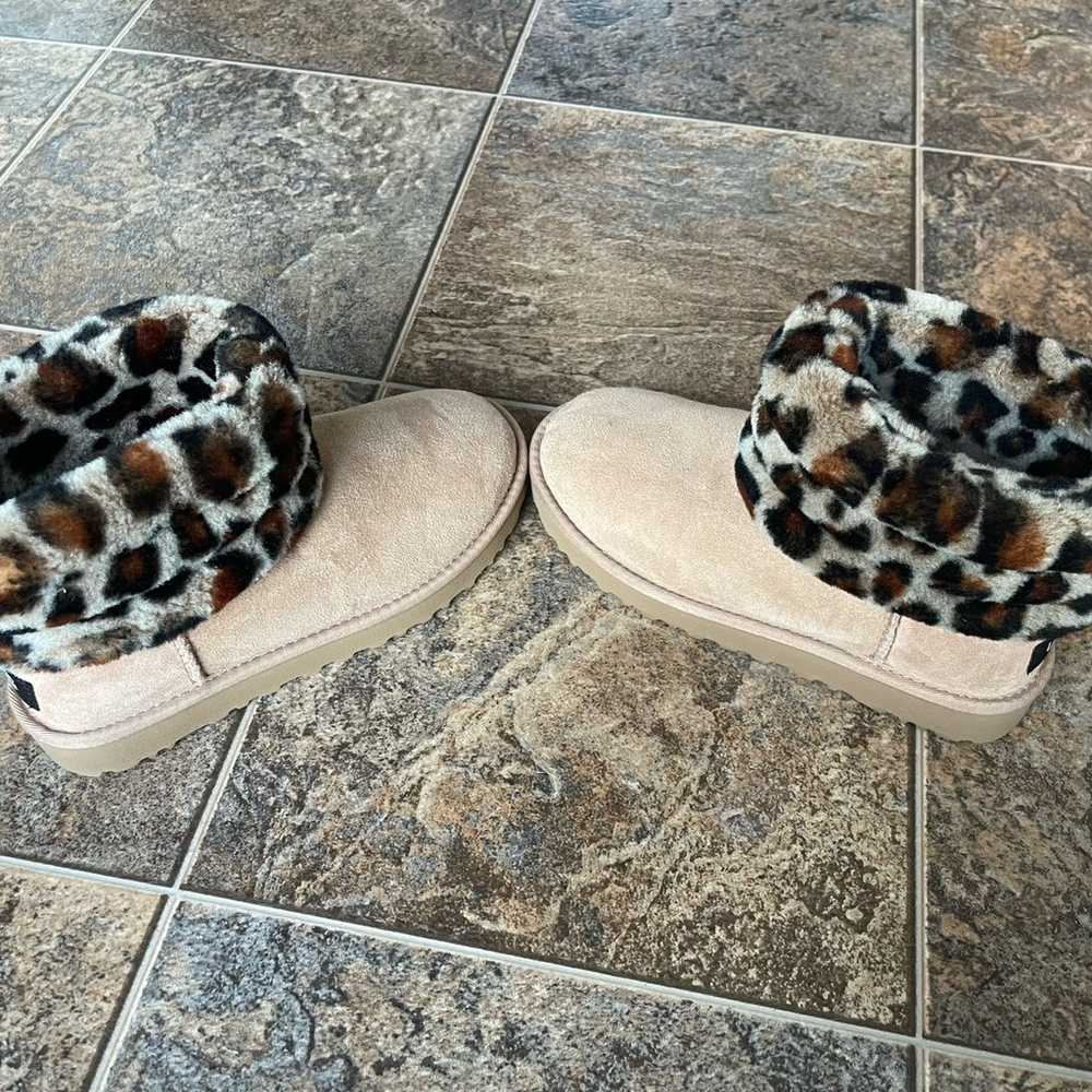 UGG Fluff Mini Quilted Leopard Boots- Tan/Leopard… - image 3