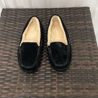 UGGs moccasin woman size 10