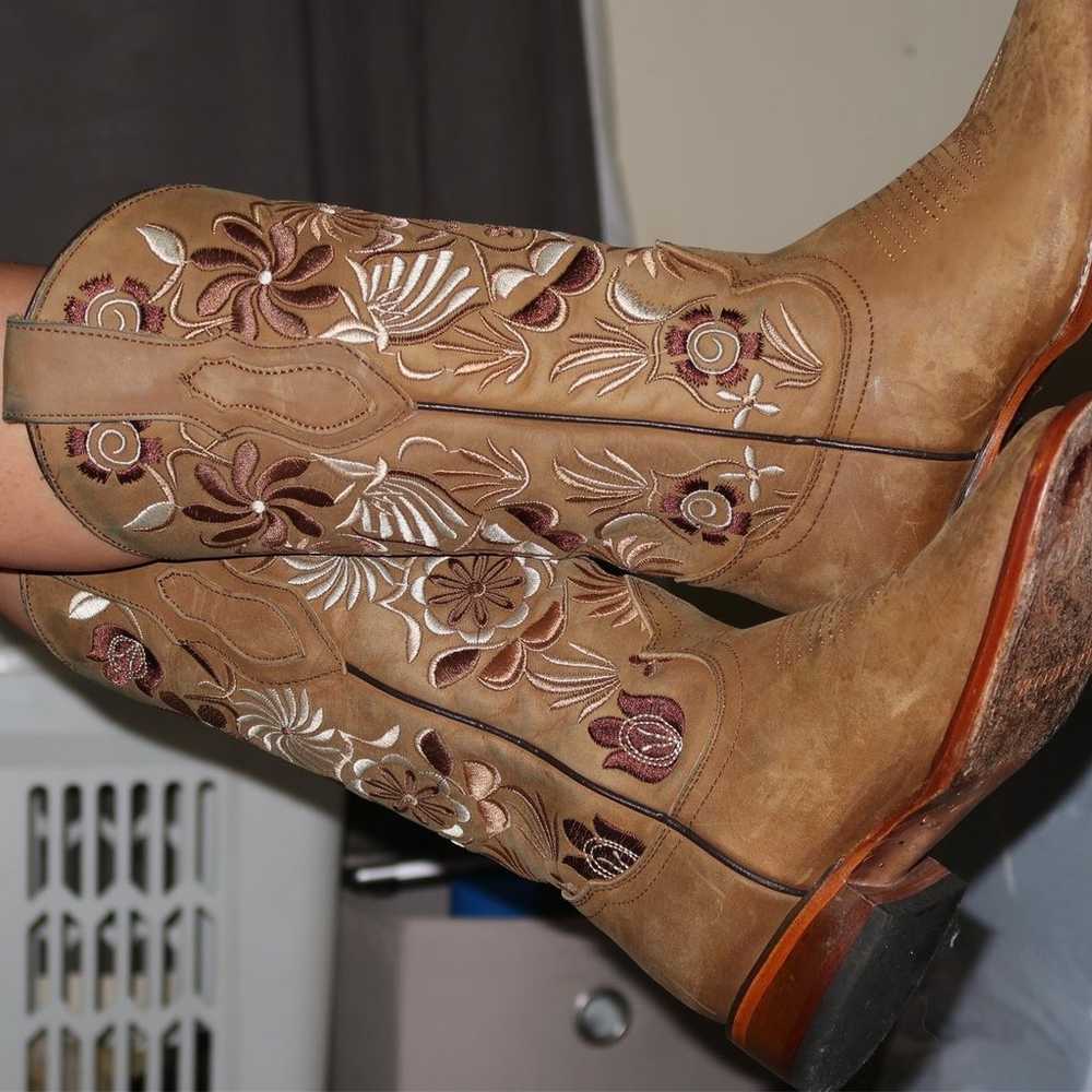 cowgirl boots - image 2