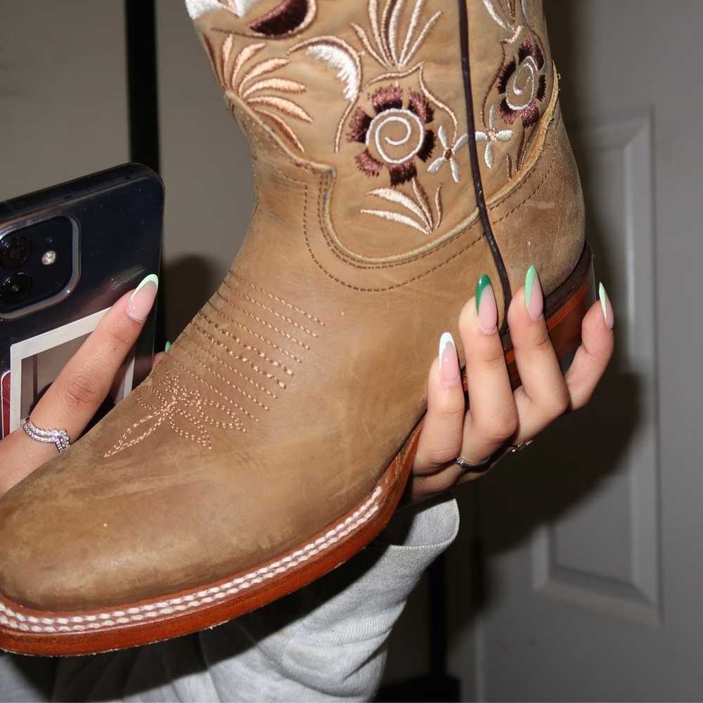 cowgirl boots - image 4