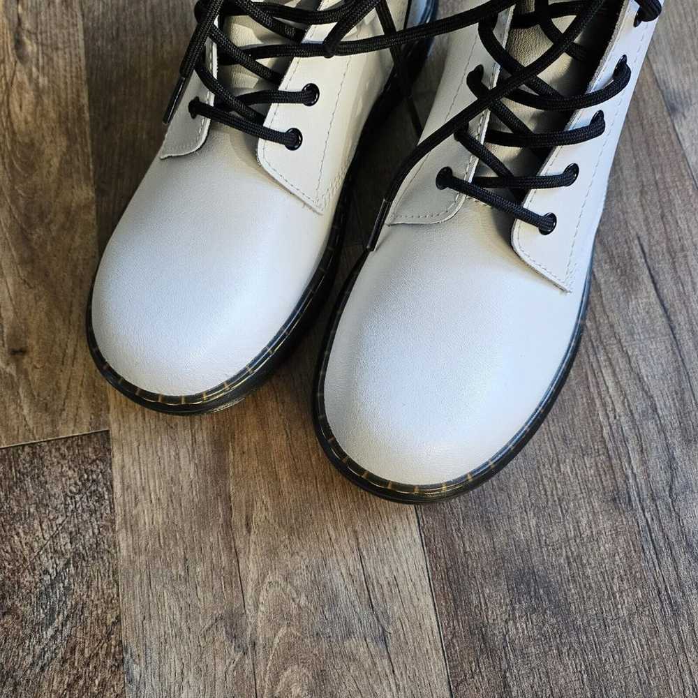 DR. MARTENS ZAVALA T LAMPER AIR WAIR WOMEN’S WHIT… - image 3