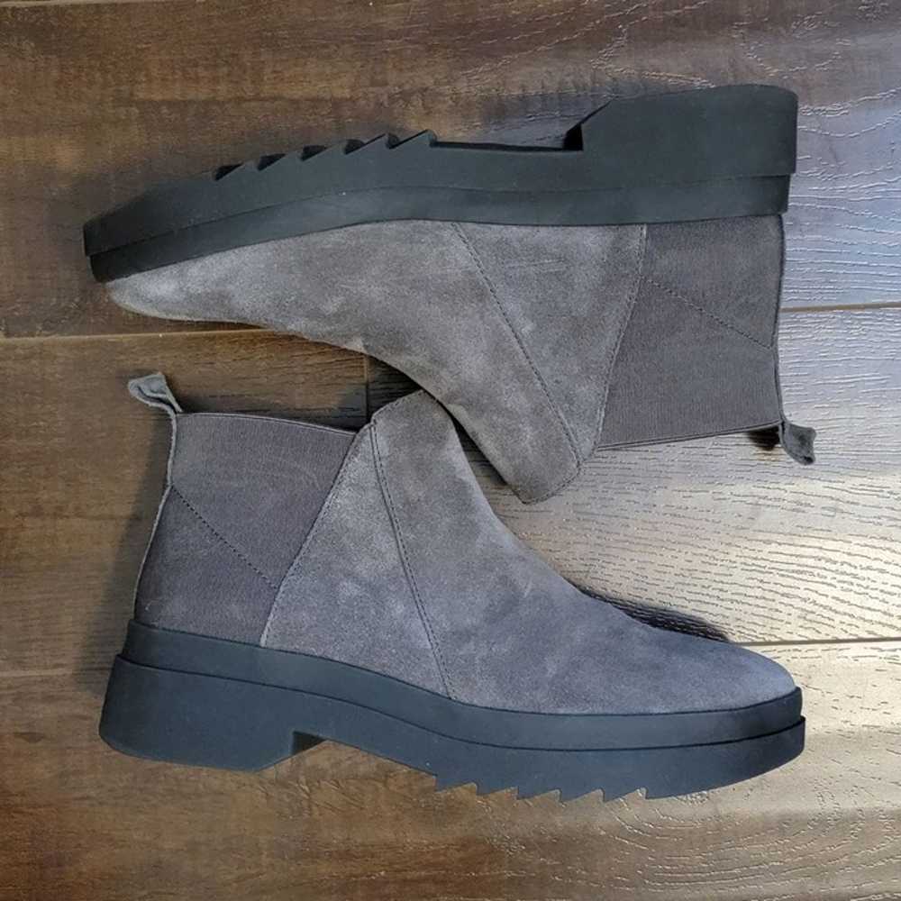 NEW Eileen Fisher Finn Suede Chelsea Boots Womens… - image 5