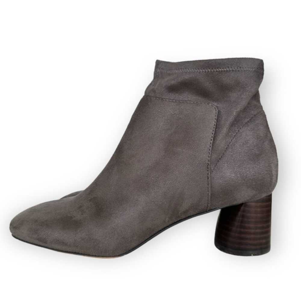 Donald J. Pliner gray Cazzie stretch ankle bootie… - image 4