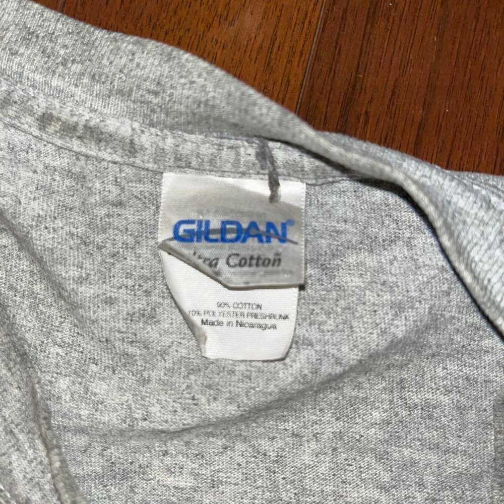 Gildan vintage T-shirts. - image 3