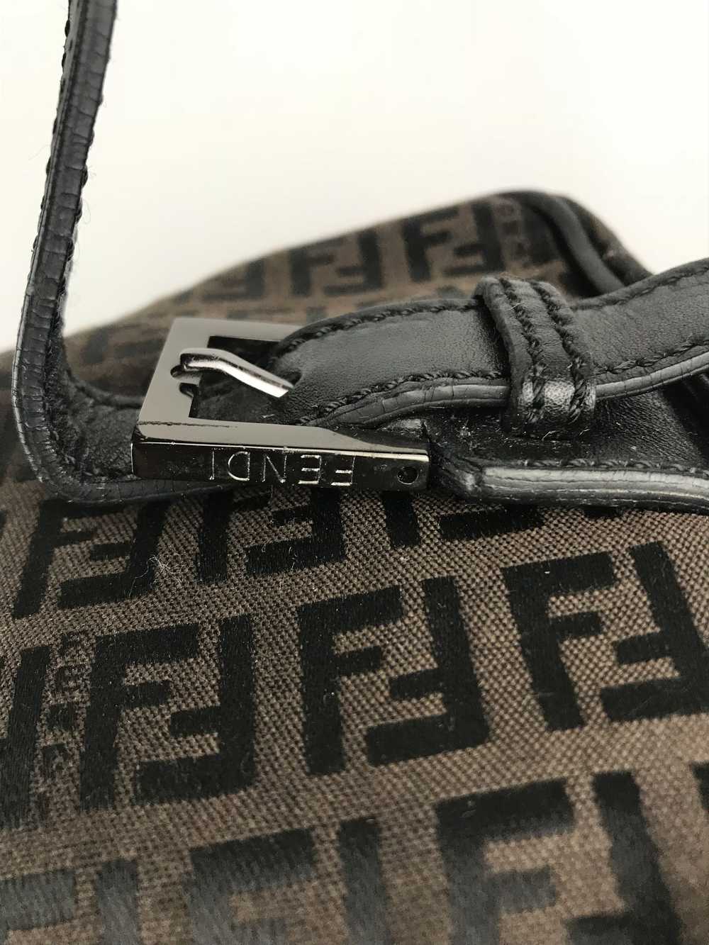 Fendi × Vintage ❌Final Drop❌ 🔥Rare🔥Auth Fendi Z… - image 11