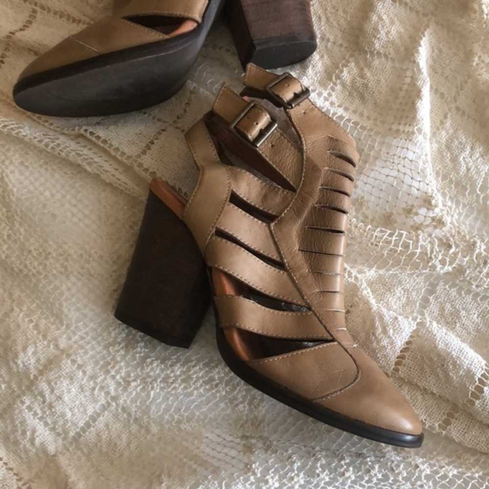 FREE PEOPLE Hayes Leather Cutout Booties LIKE NEW… - image 2