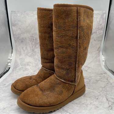 UGG, Classic Tall Boots. Size W9. In excellent co… - image 1