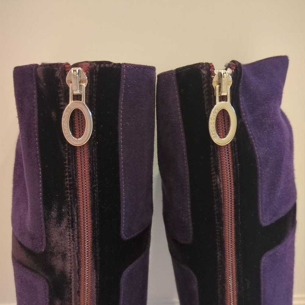 Sergio Rossi boots in purple color. - image 2