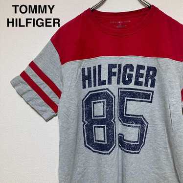 【Shirt】Tommy Hilfiger. Red and gray.