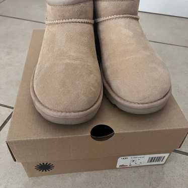 Ugg Classic Ultra Mini