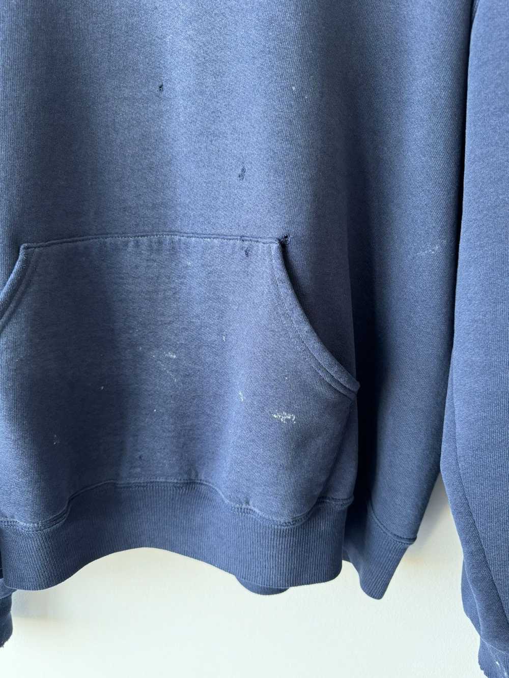 Vintage VINTAGE THRASHED FADED 90s NAVY HOODIE - image 4