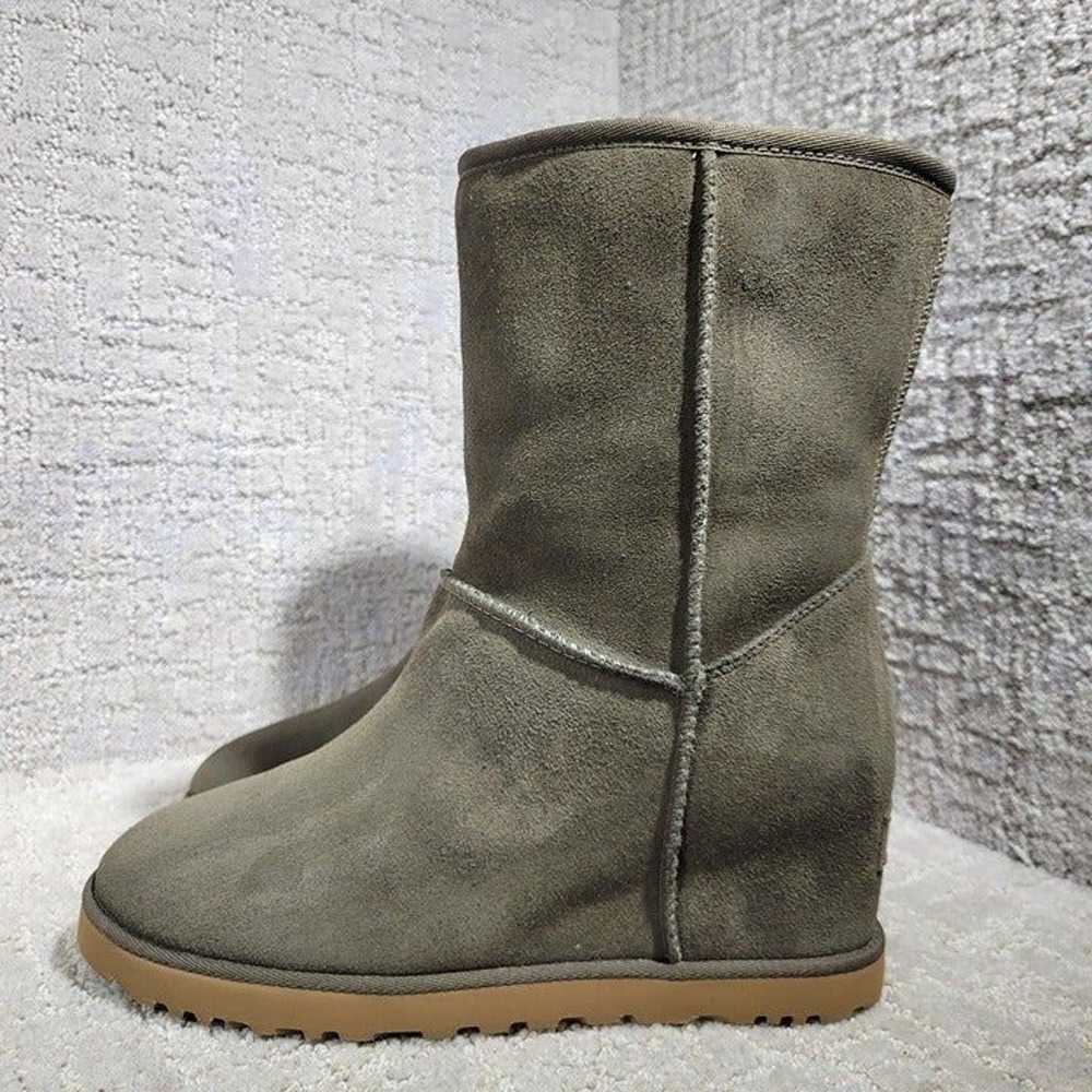 UGG Classic Femme Women's Size 9 US Olive Green S… - image 1